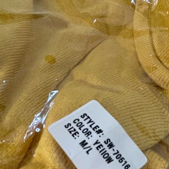 Uniq Women's Lightweight Long Sleeve Mustard Yellow Knit Sweater M/L NWT - Picture 7 of 8